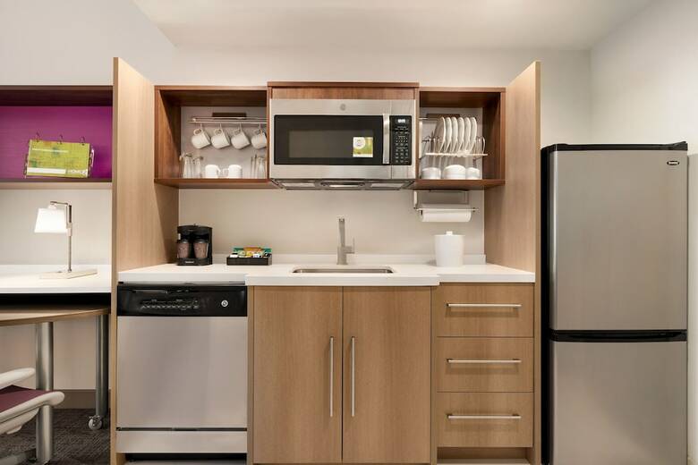 Hotel Home2 Suites By Hilton Easton