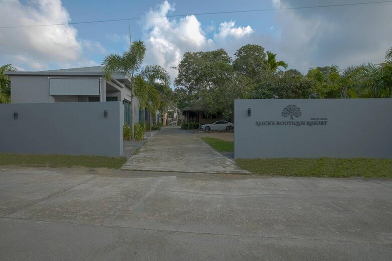 Hotel Alice's Boutique Resort