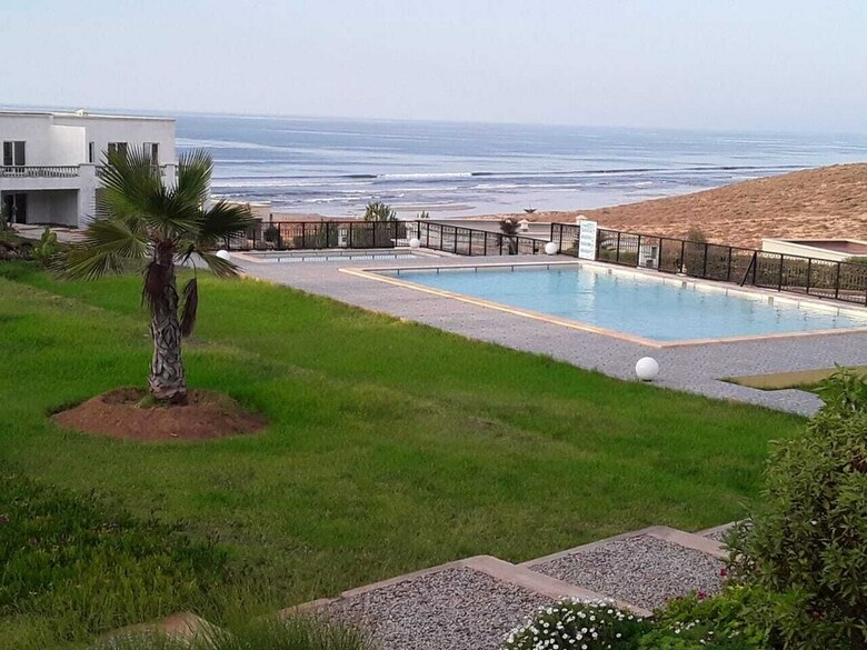 Apartamentos Aglou Paradise