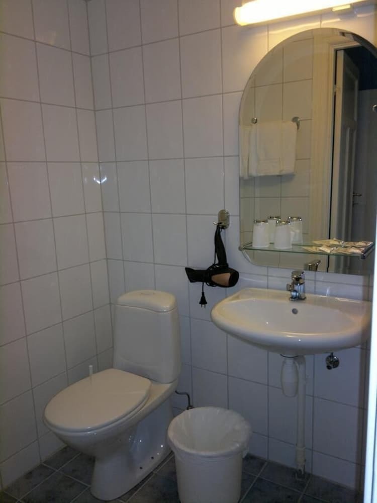 Hotel Petrines Guesthouse