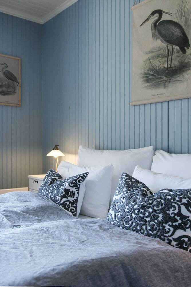 Hotel Petrines Guesthouse
