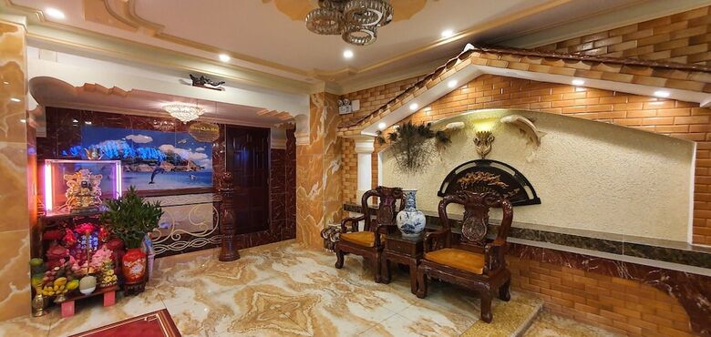 Hoang Quan Hotel