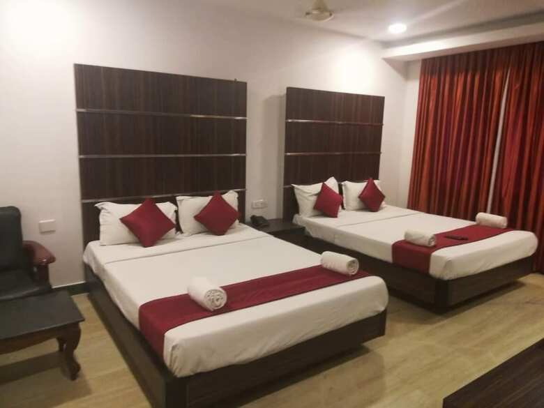 Hotel Nachiappa Park
