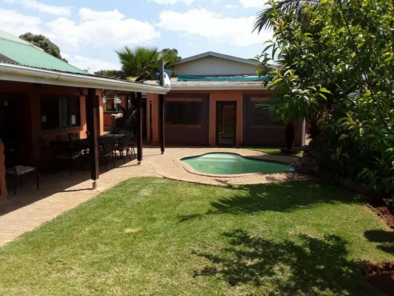 Hotel D & H Guesthouse