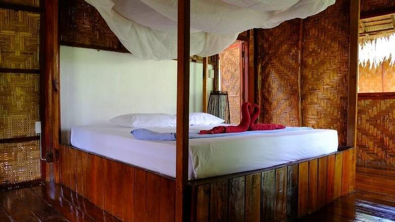 Hotel Andaman Sunflower