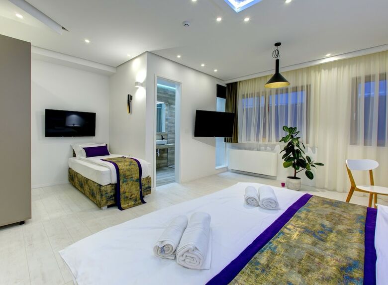 Diamond Rain Boutique Hotel