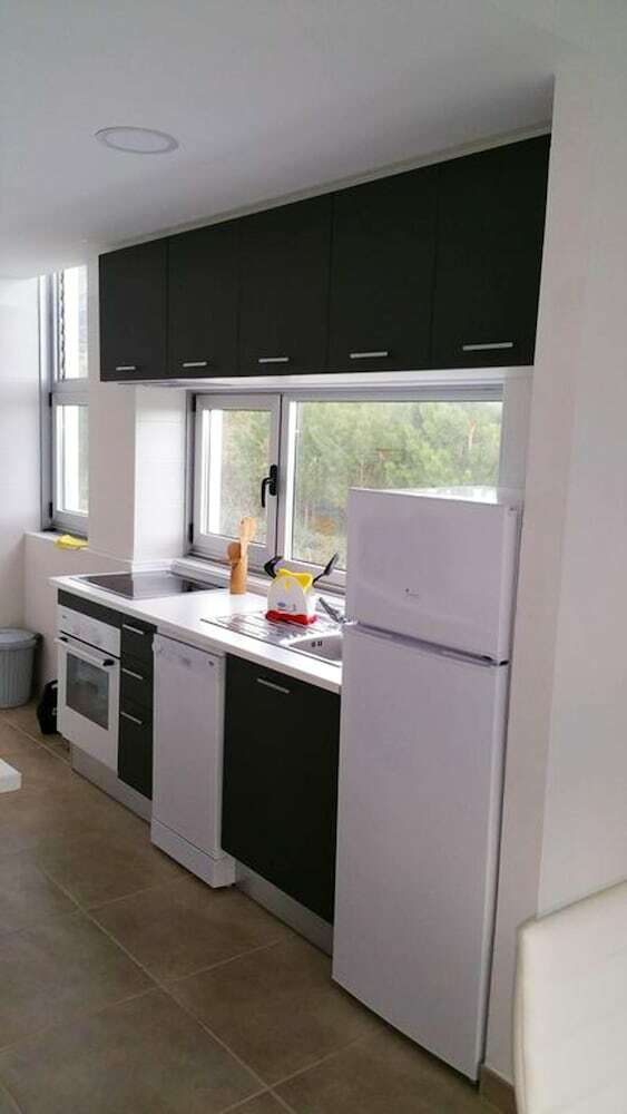 Apartment With 2 Bedrooms In Riveira