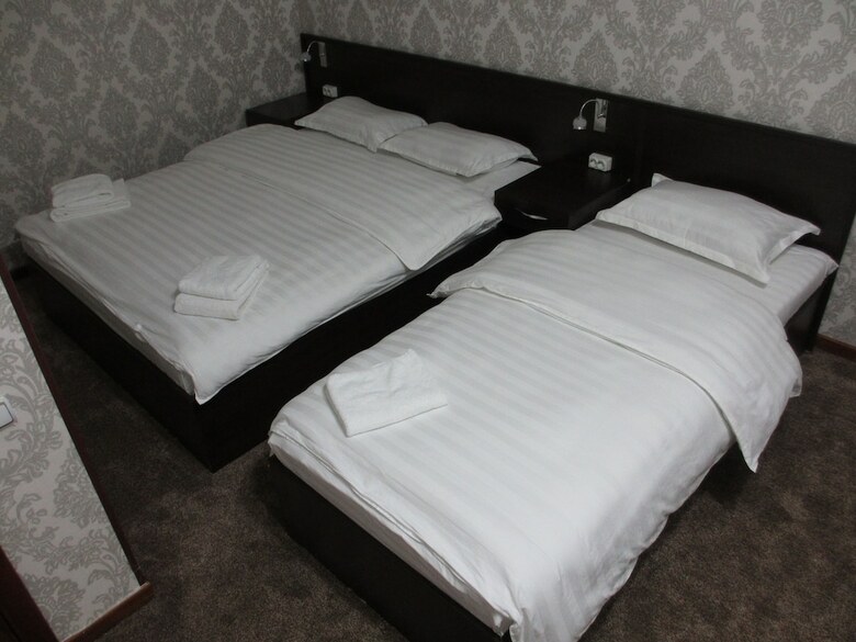 Hotel Grand Uzbegim