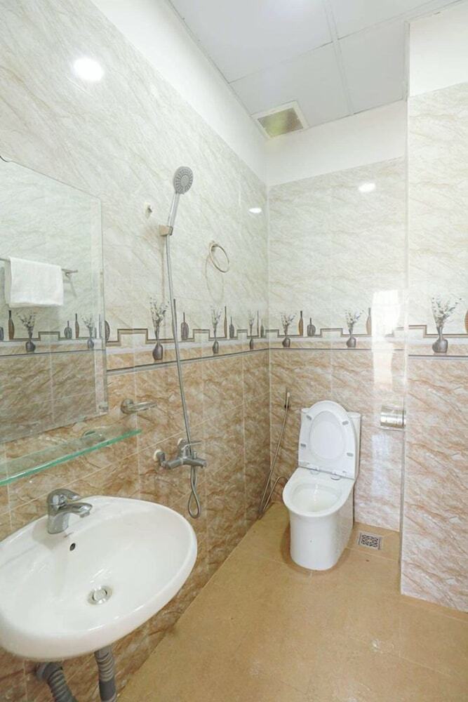 Hostal Starlight House Da Lat - Hostel