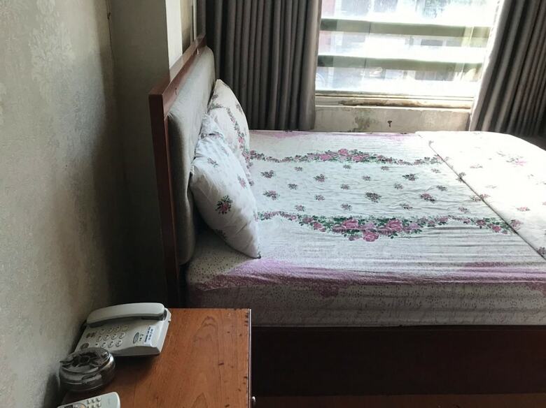 Oyo 743 Em&mi Hotel