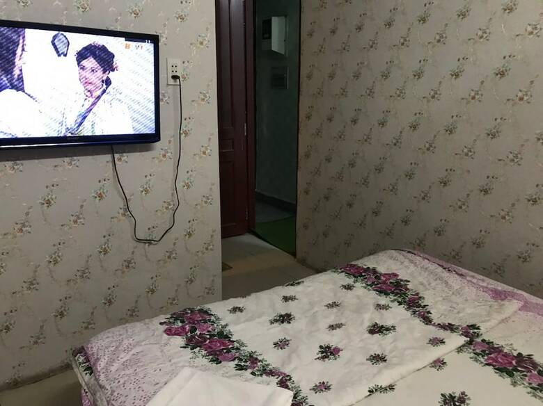 Oyo 743 Em&mi Hotel
