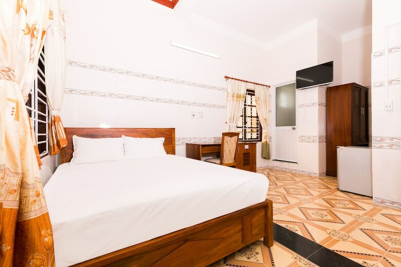 Hostal Spot On 691 Little England Homestay - Hostel