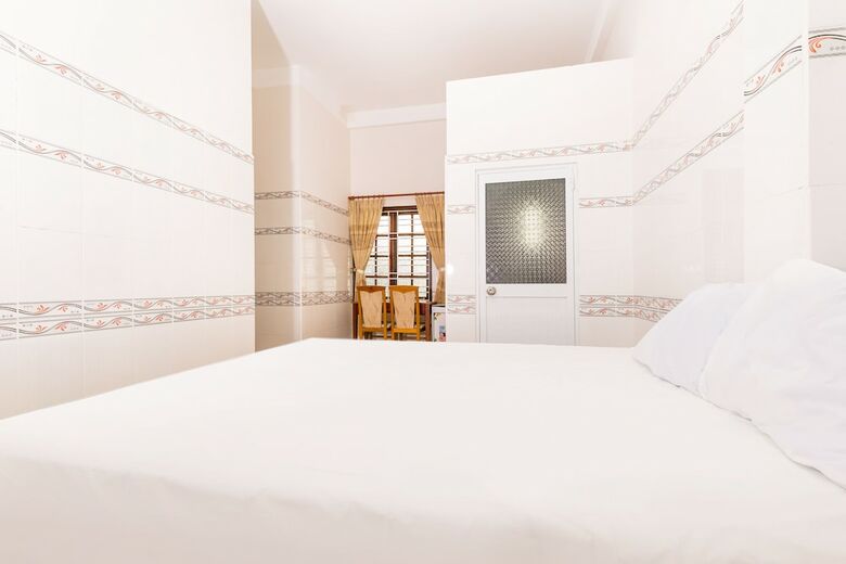 Hostal Spot On 691 Little England Homestay - Hostel