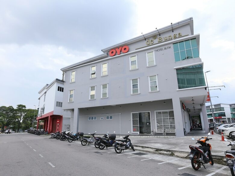 Oyo 89750 Debunga Boutique Hotel