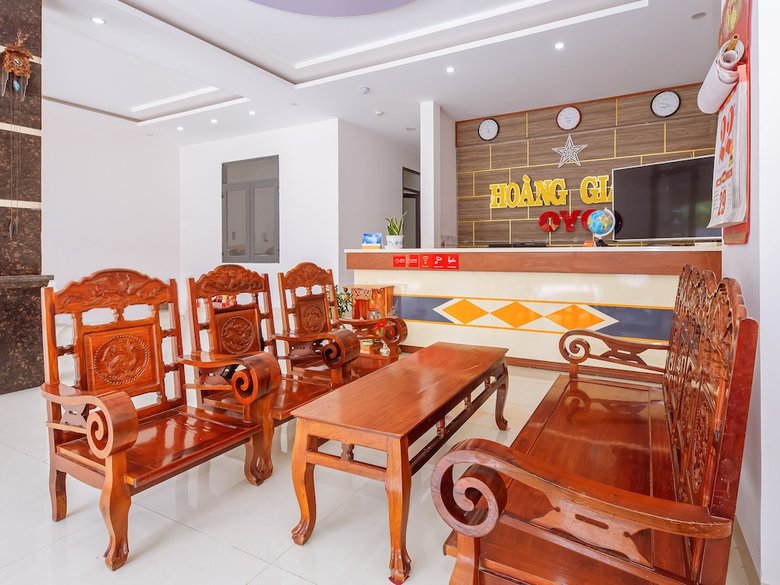 Oyo 727 Hoang Giang Hotel