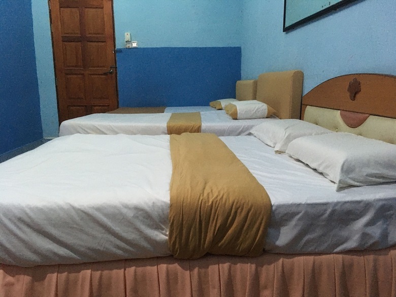 Hotel Oyo 89653 Anisaa Inn