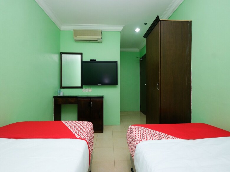 Oyo 89759 Gold Jerantut Hotel