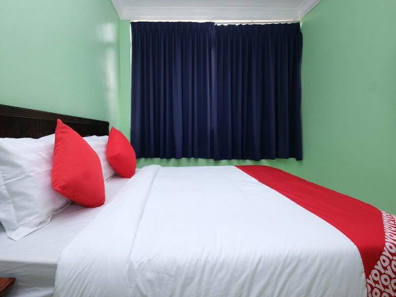 Oyo 89759 Gold Jerantut Hotel