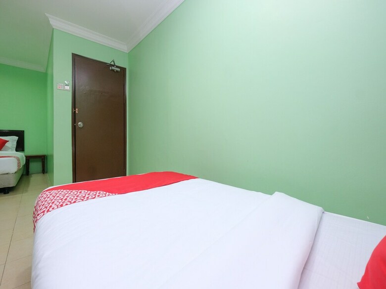Oyo 89759 Gold Jerantut Hotel