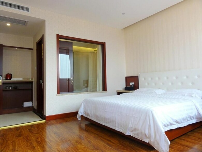 Huaqi Kaiserdom Hotel
