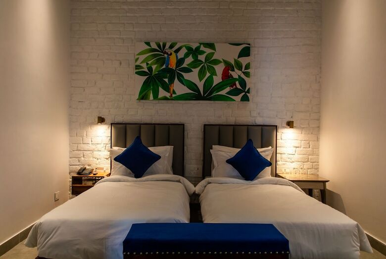 Hotel The Sierra-a Luxury Stay