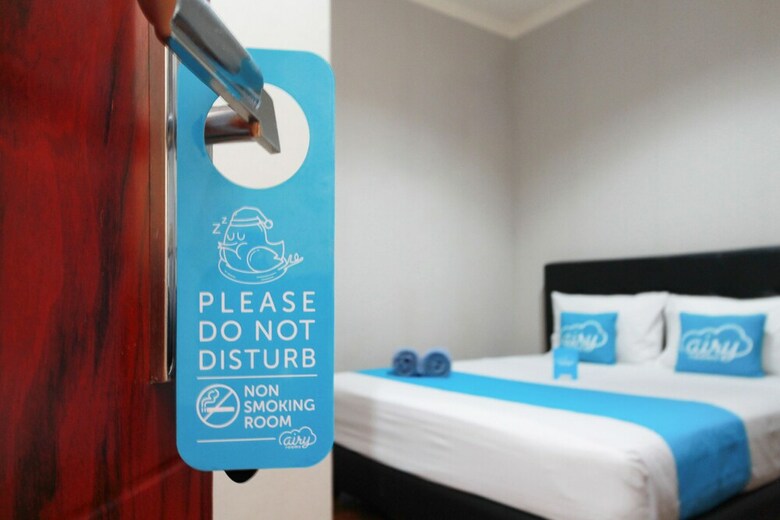 Hotel Airy M Walk Pierre Tendean Manado