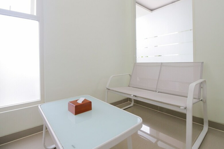 Hotel Airy Syariah Dukuh Pakis Dua 19b Surabaya