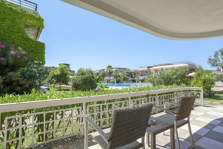Hotel Simena Holiday Village