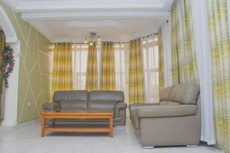 Apartment With 3 Bedrooms In Kinshasa, With Balcony And Wifi
