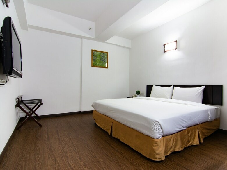 Oyo 89995 Glex Hotel Pandan City
