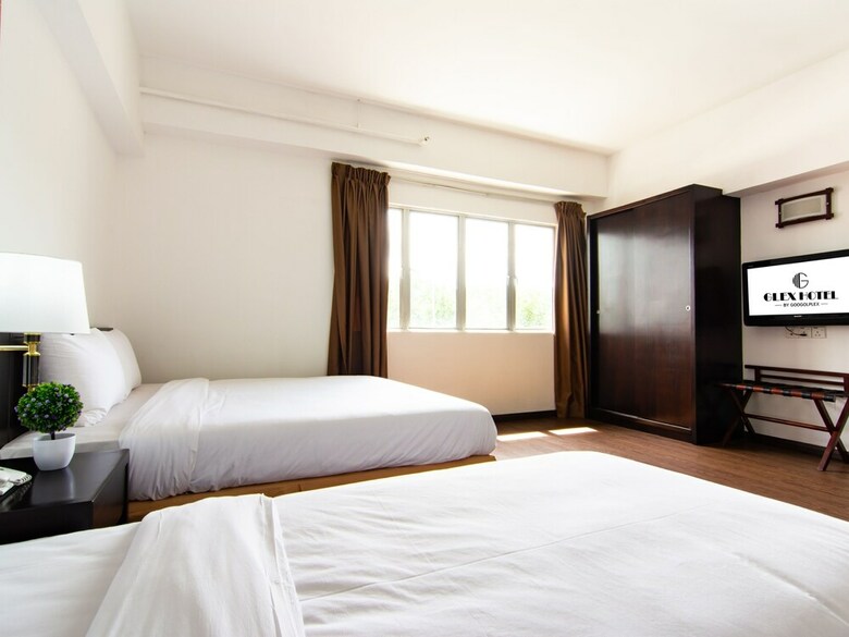 Oyo 89995 Glex Hotel Pandan City