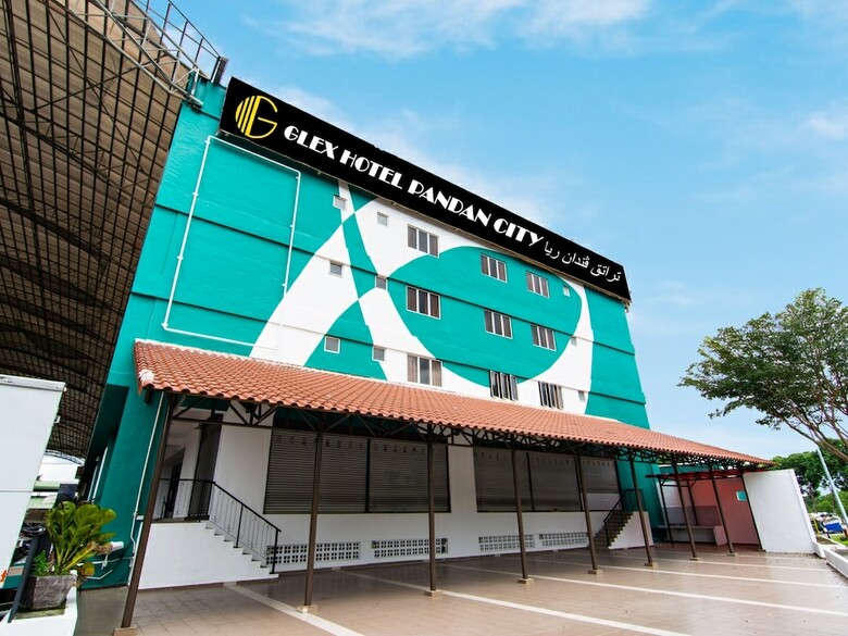 Oyo 89995 Glex Hotel Pandan City