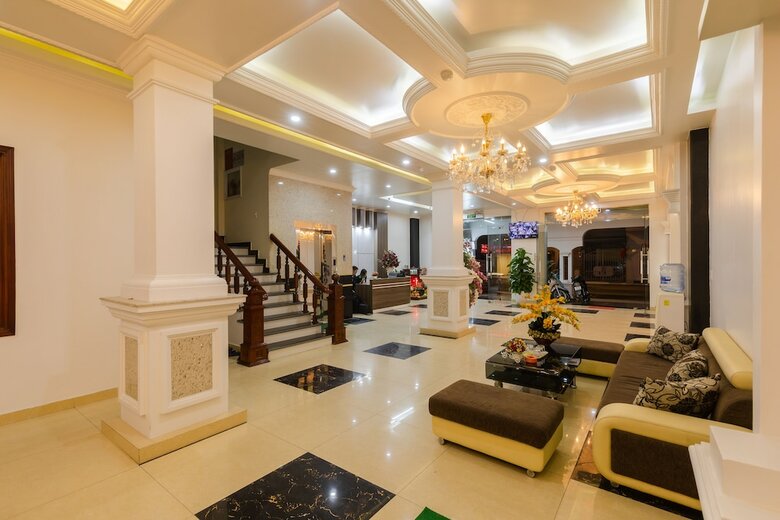 Pho Xanh Marina Hotel
