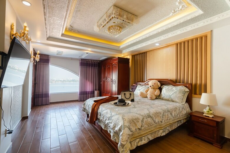 Pho Xanh Marina Hotel