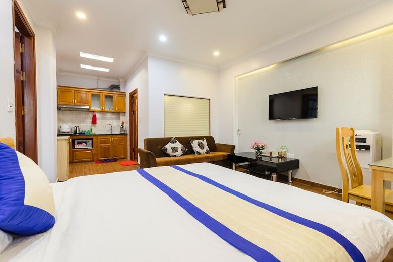 Pho Xanh Marina Hotel