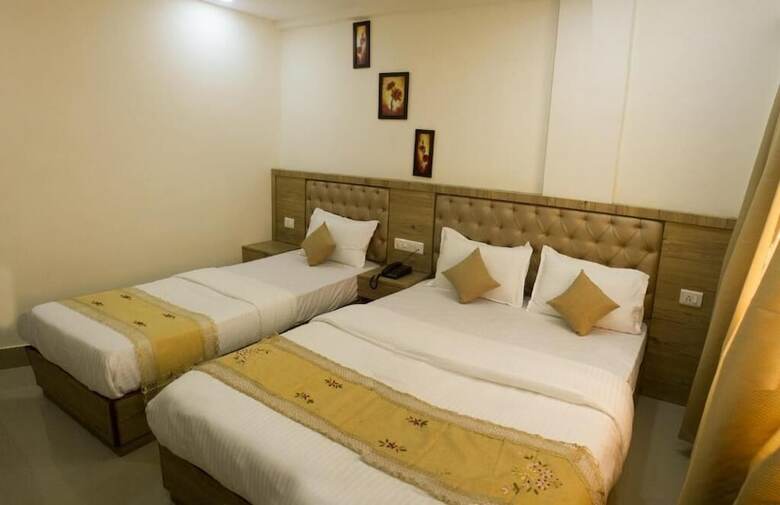 Hotel Nexstay Crystal Residency