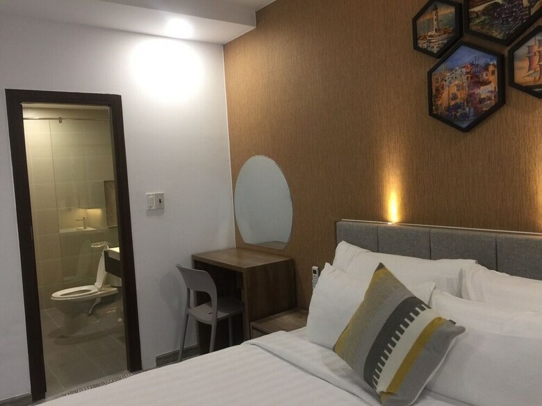 P&l Apartment