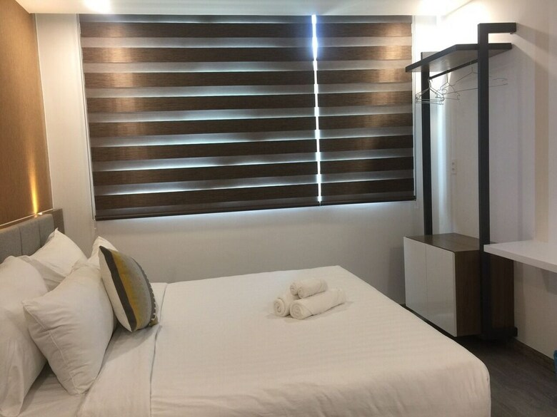 P&l Apartment