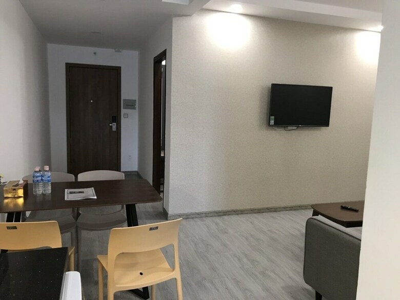 P&l Apartment