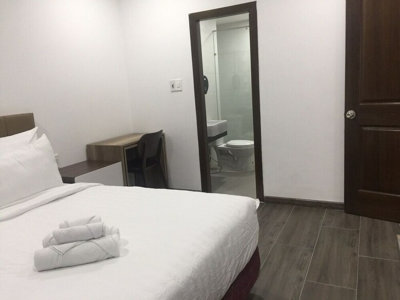 P&l Apartment