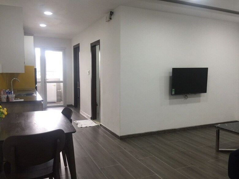 P&l Apartment