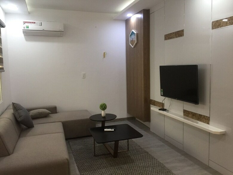 P&l Apartment