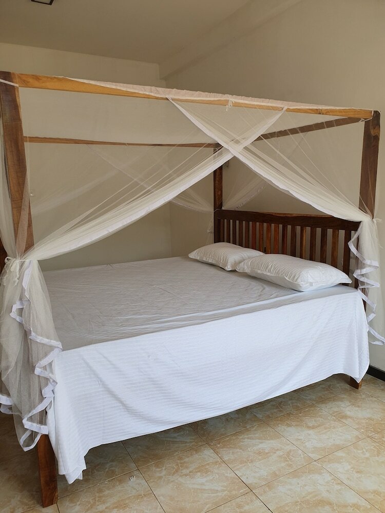 Hotel Clara Guest