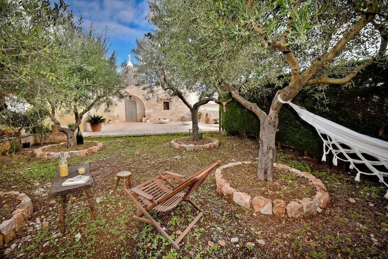 I Cinque Trulli With Swimming Pool