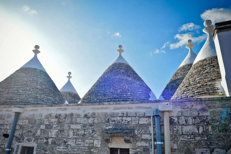 I Cinque Trulli With Swimming Pool