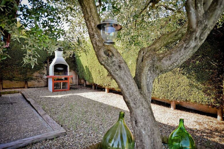 I Cinque Trulli With Swimming Pool
