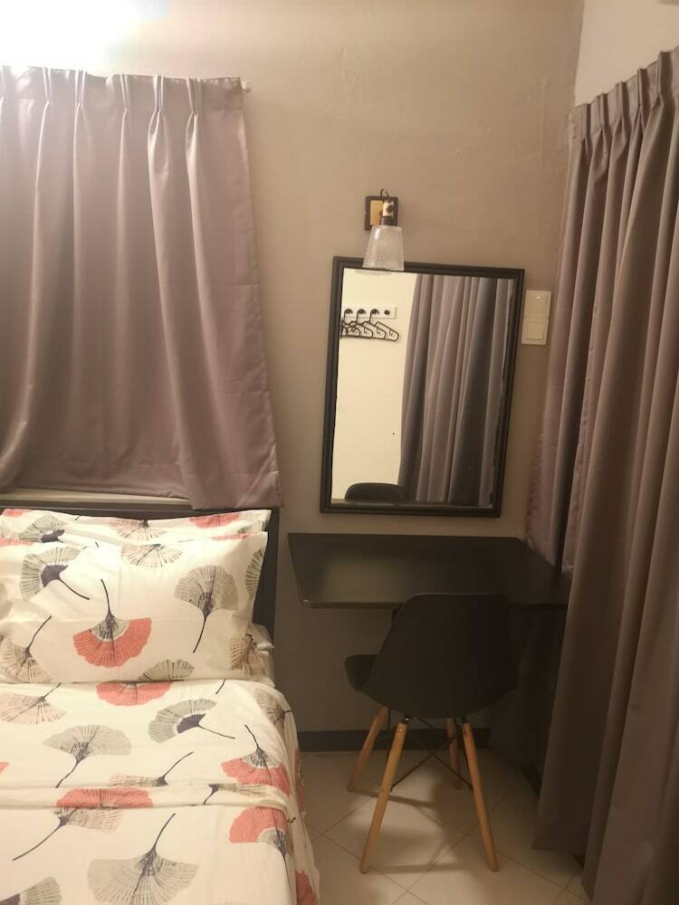 Hotel Aurora Court