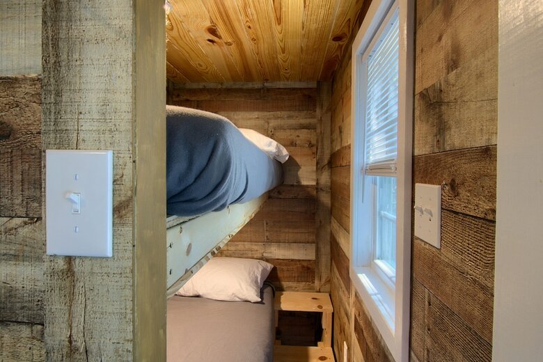 Parker Creek Bend Cabins