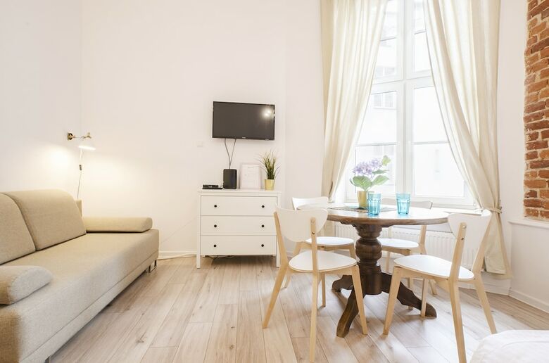Apartstate On 6 Sierpnia 37