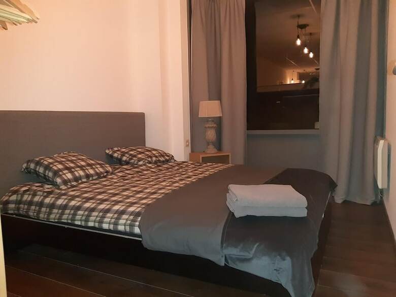 Diamond Bourse Apartments